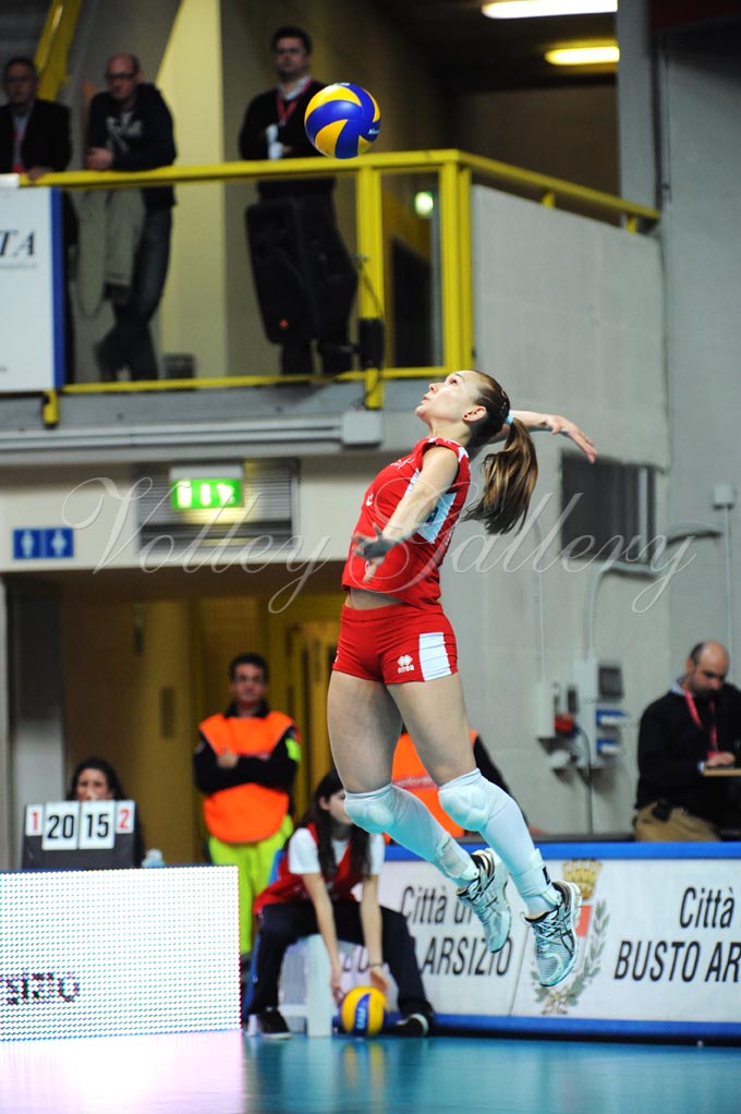 Yamamay Schweriner (24)